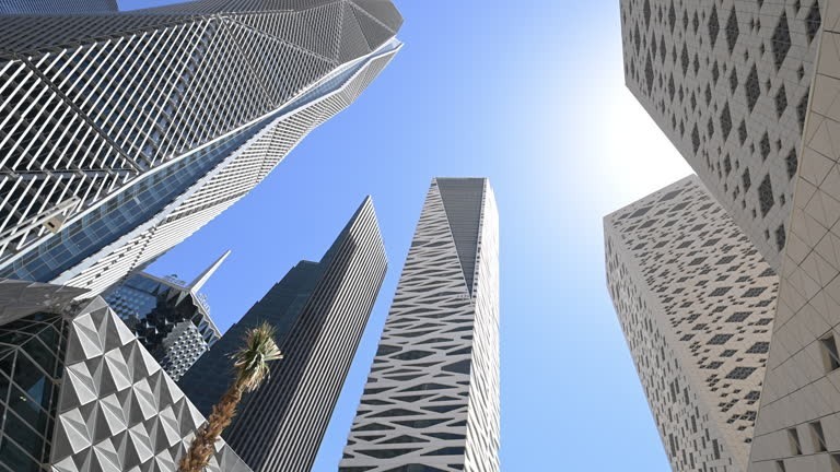 Stablecoins and Banks: Hype, Reality, and the Business Value Question